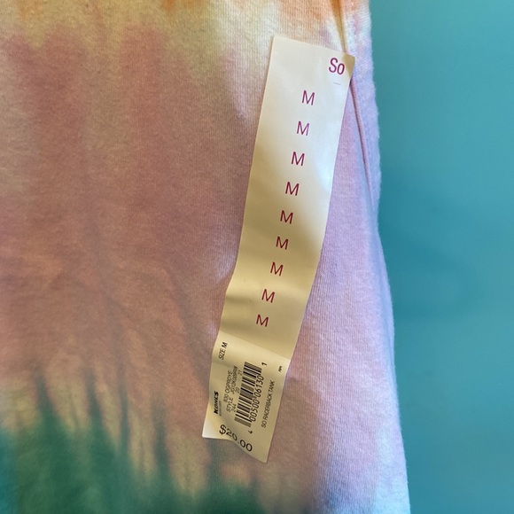 NWT So Medium Tie Dyed Crop Tank - Picture 2 of 5